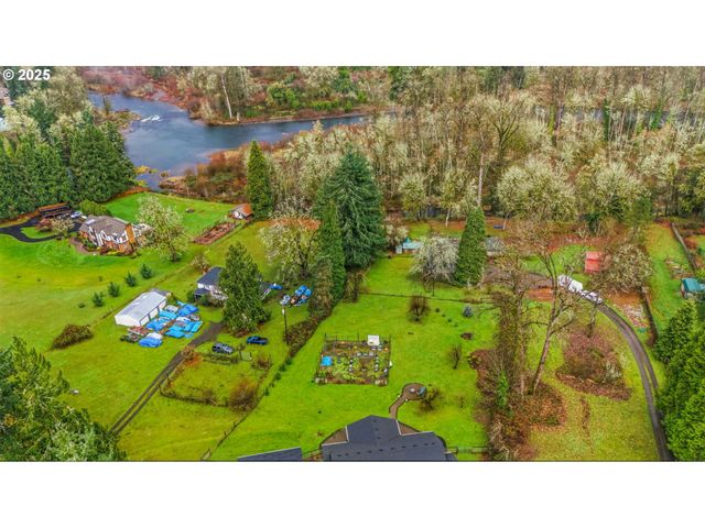 40971 DEERHORN Rd, Springfield, OR 97478