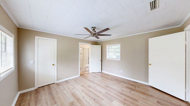 907 S Appletree Street, Dothan, AL 36301