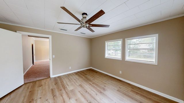 907 S Appletree Street, Dothan, AL 36301