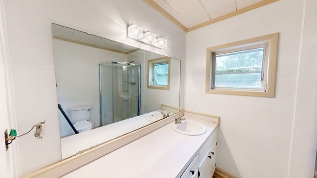 907 S Appletree Street, Dothan, AL 36301