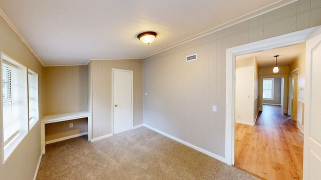 907 S Appletree Street, Dothan, AL 36301