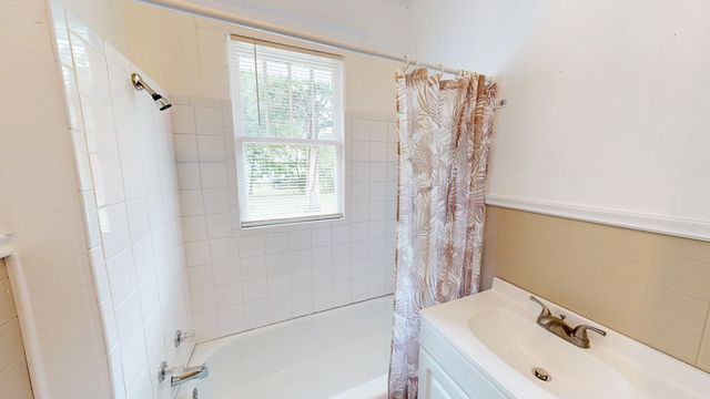 907 S Appletree Street, Dothan, AL 36301