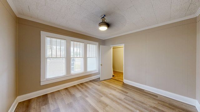 907 S Appletree Street, Dothan, AL 36301