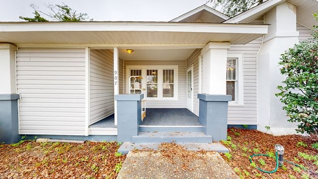 907 S Appletree Street, Dothan, AL 36301
