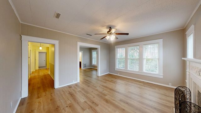 907 S Appletree Street, Dothan, AL 36301