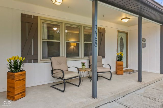 328 Fox Circle, Noblesville, IN 46060