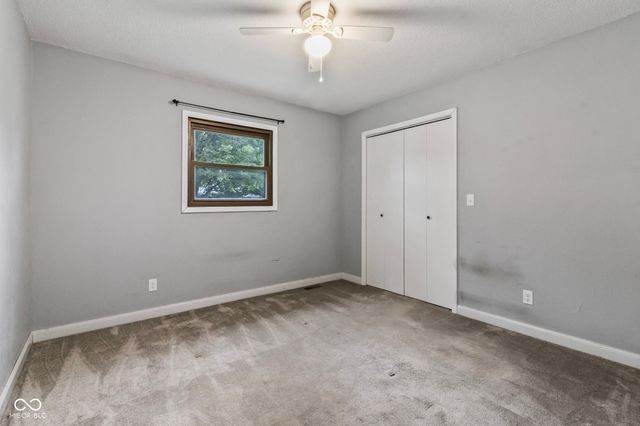 328 Fox Circle, Noblesville, IN 46060
