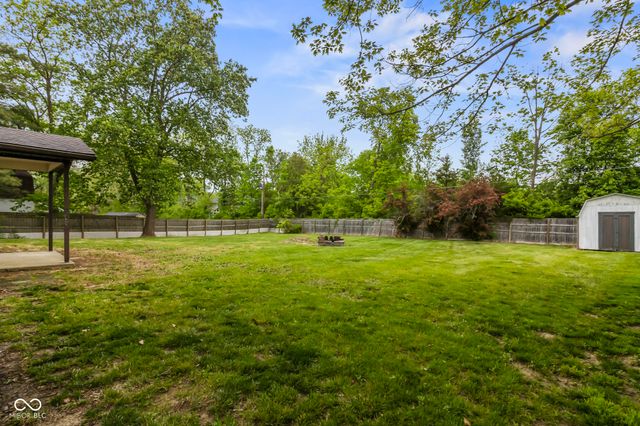328 Fox Circle, Noblesville, IN 46060