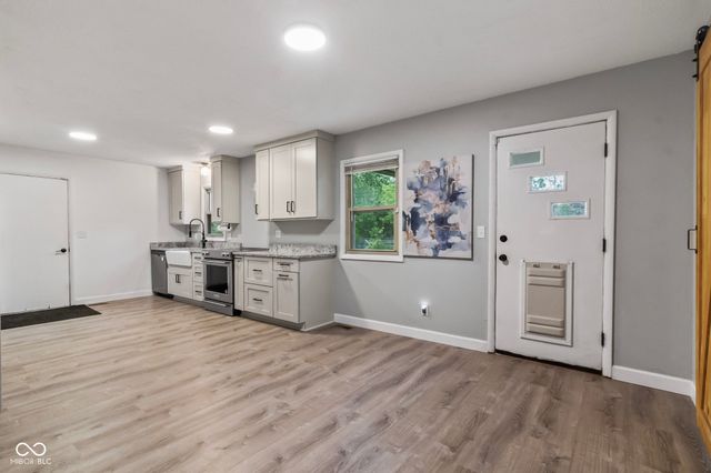 328 Fox Circle, Noblesville, IN 46060