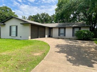 2714 Buffalo Drive, Arlington, TX 76013