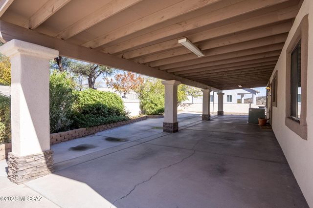 983 Matas Court, Rio Rico, AZ 85648