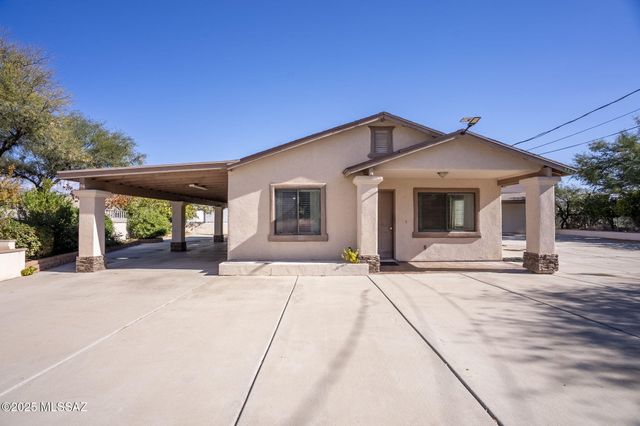 983 Matas Court, Rio Rico, AZ 85648