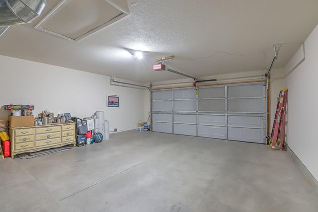 8615 Tierra Alegre Drive NE, Albuquerque, NM 87122