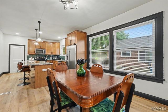 8735 Brenda Avenue, Affton, MO 63123