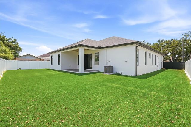 7013 N CLEARVIEW AVENUE, Tampa, FL 33614