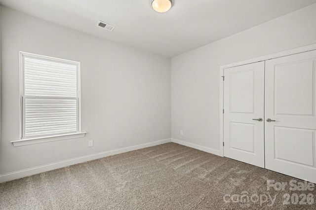 562 W Wilson Avenue, Mooresville, NC 28115