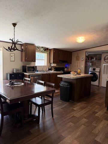 5838 Bell Rd, Cookeville, TN 38506