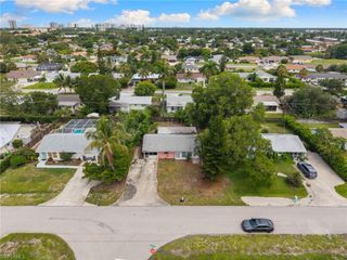 1297 Ingraham ST, Naples, FL 34103