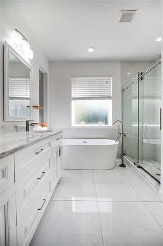 6120 CEZANNE AVENUE, Lutz, FL 33558