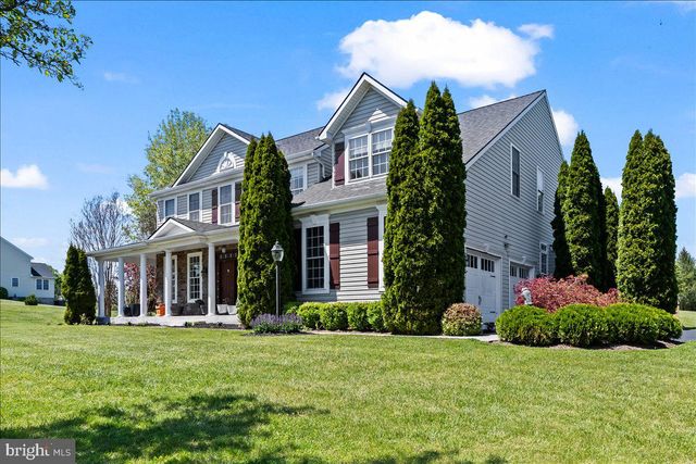 15 HUNTERS CHASE, Etters, PA 17319