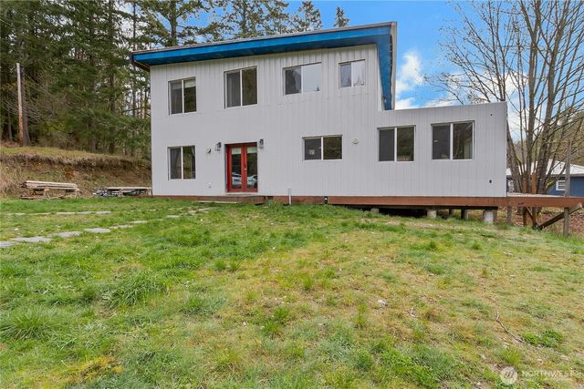 17410 68th Street NW, Vaughn, WA 98394