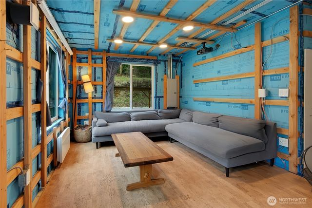 17410 68th Street NW, Vaughn, WA 98394