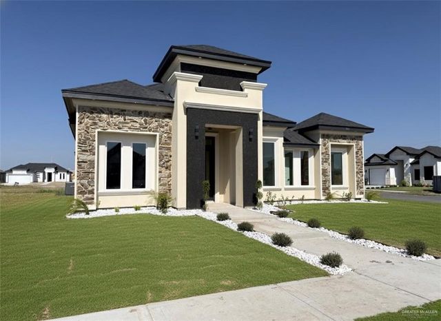 910 E 38th Street, San Juan, TX 78589