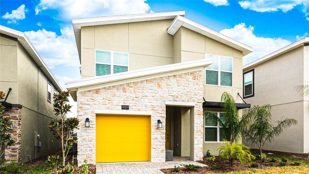 989 LEADER STREET, Davenport, FL 33896