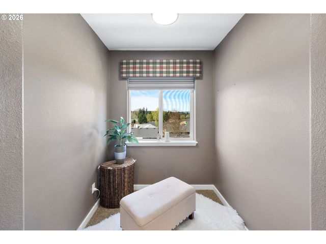 13755 Sw Liden Dr, Portland, OR 97223