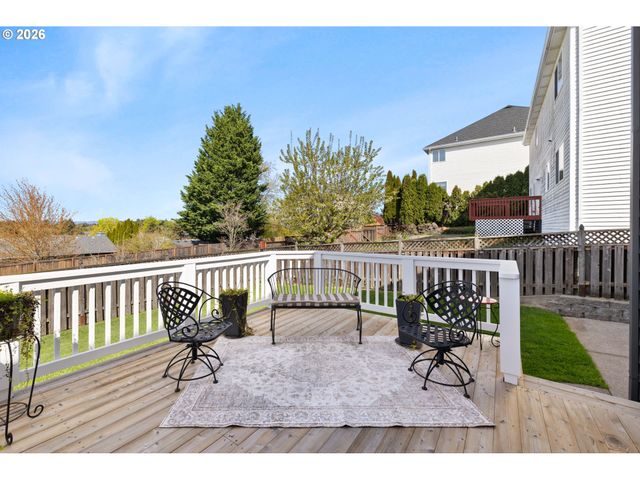 13755 Sw Liden Dr, Portland, OR 97223