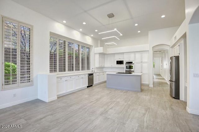11934 E Sand Hills Road, Scottsdale, AZ 85255