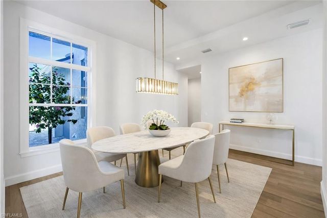 16716 Enclave CIR, Naples, FL 34110