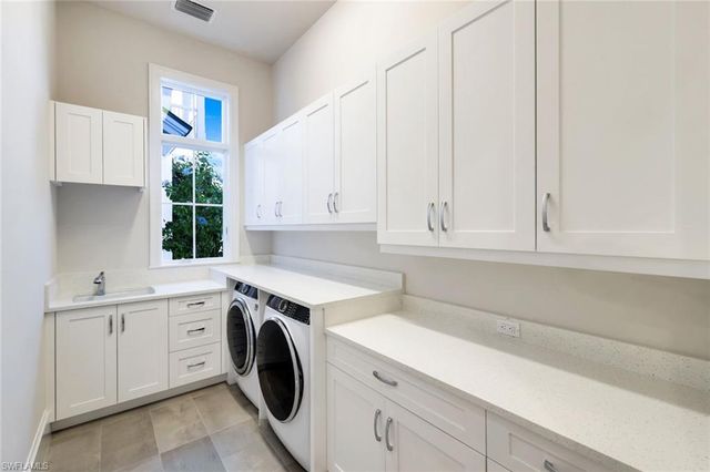 16716 Enclave CIR, Naples, FL 34110