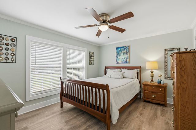 124 Queens Rd., Little River, SC 29566