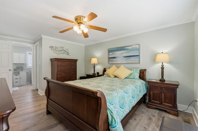 124 Queens Rd., Little River, SC 29566
