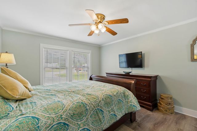 124 Queens Rd., Little River, SC 29566
