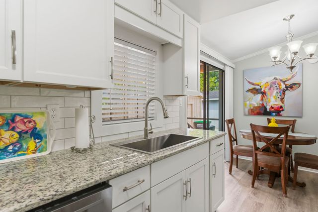 124 Queens Rd., Little River, SC 29566