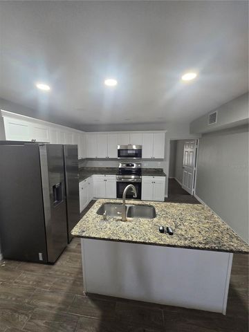 3905 E OSBORNE AVENUE, Tampa, FL 33610