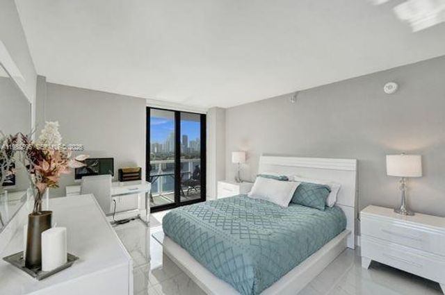 20515 E Country Club Dr 1244, Aventura, FL 33180