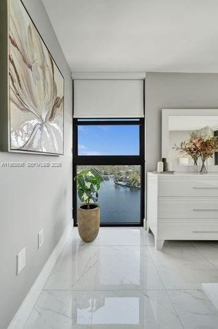 20515 E Country Club Dr 1244, Aventura, FL 33180