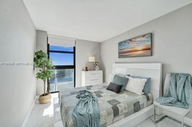 20515 E Country Club Dr 1244, Aventura, FL 33180