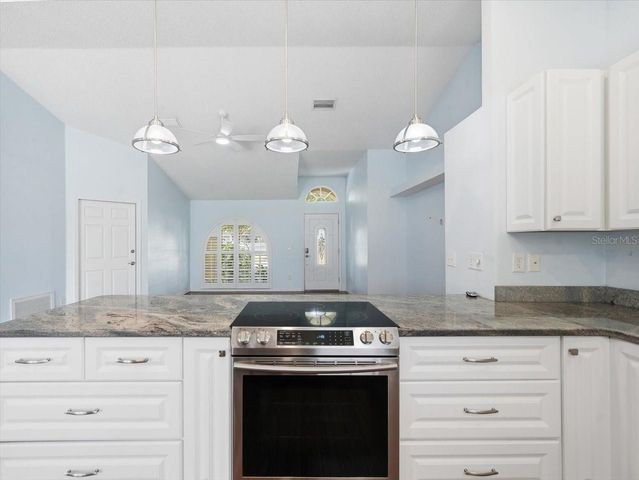 2310 39TH AVENUE N, St Petersburg, FL 33714