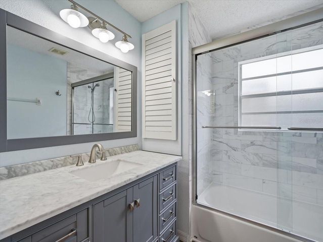 2310 39TH AVENUE N, St Petersburg, FL 33714