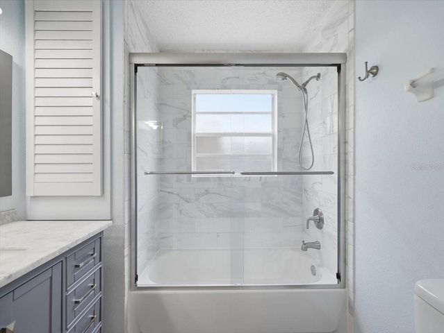 2310 39TH AVENUE N, St Petersburg, FL 33714