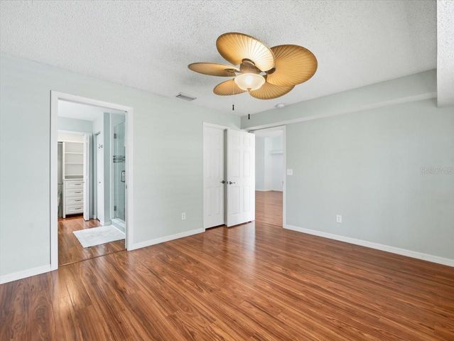 2310 39TH AVENUE N, St Petersburg, FL 33714