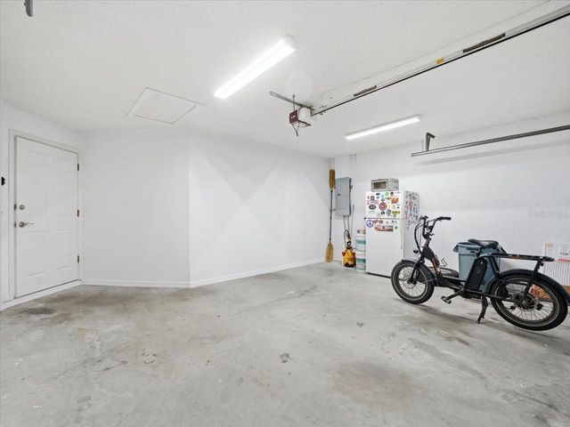 2310 39TH AVENUE N, St Petersburg, FL 33714