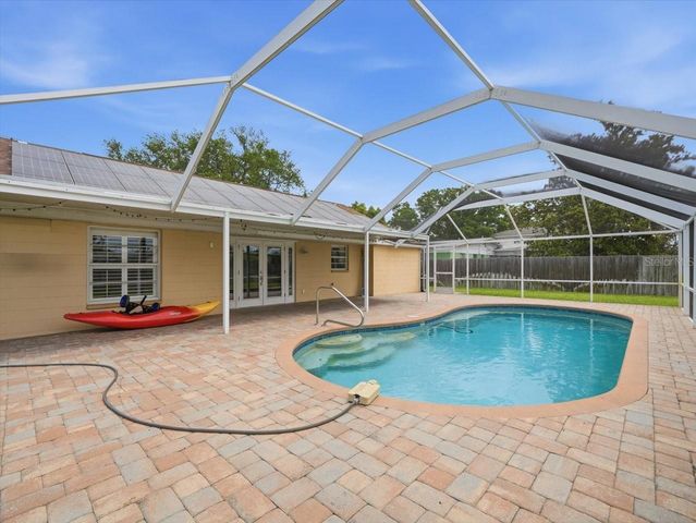 2310 39TH AVENUE N, St Petersburg, FL 33714