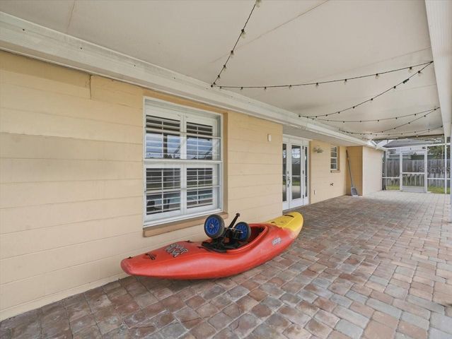 2310 39TH AVENUE N, St Petersburg, FL 33714