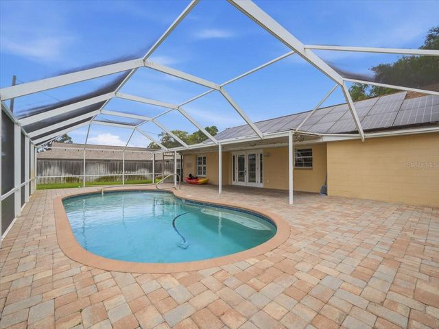 2310 39TH AVENUE N, St Petersburg, FL 33714