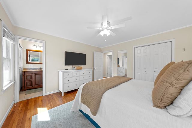 2306 Oak Cliff Drive, Waco, TX 76710